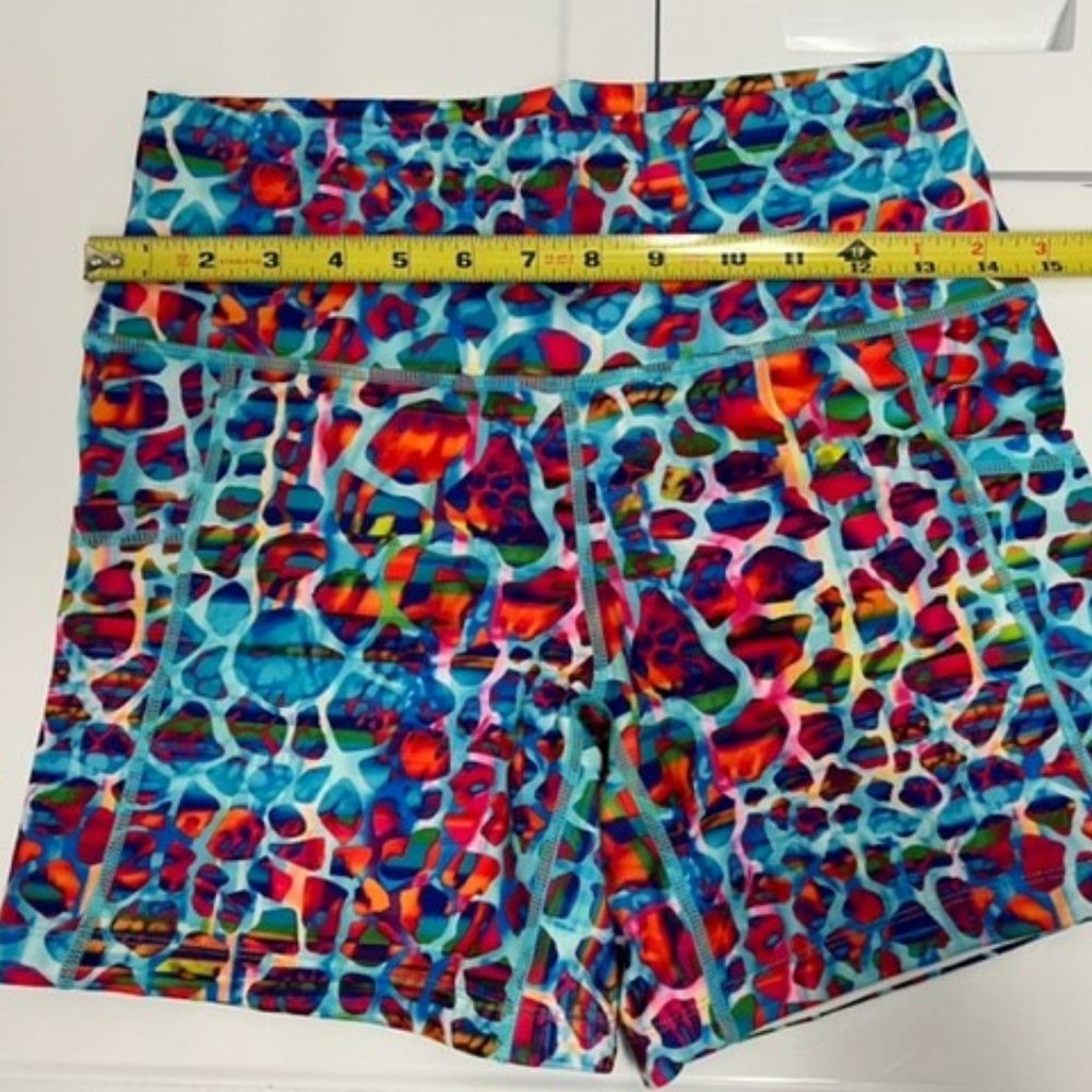 CVG exotic 5 inch shorts small